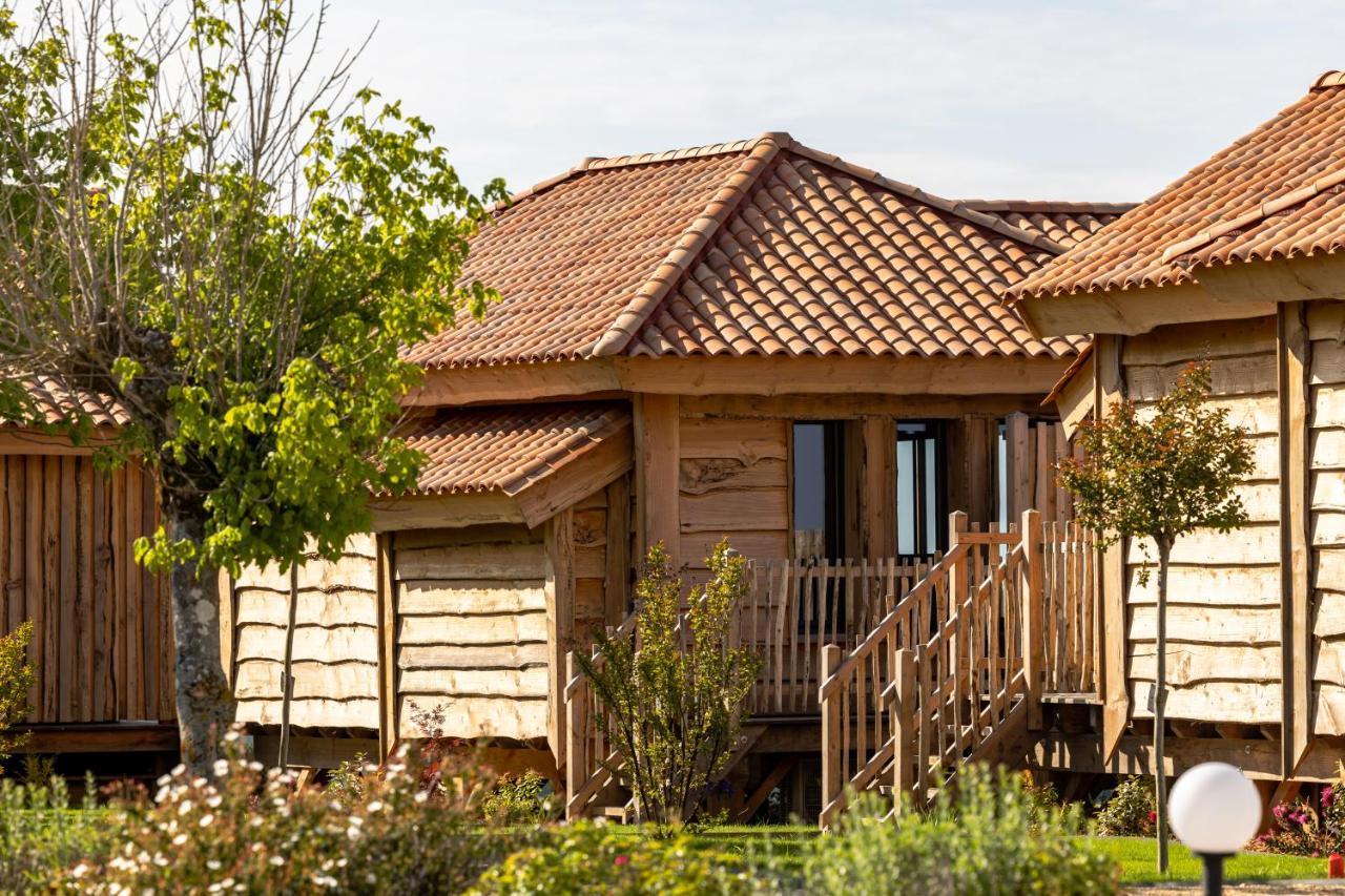 Le Domaine De La Tour Des Vents Bed & Breakfast Bergerac Ngoại thất bức ảnh