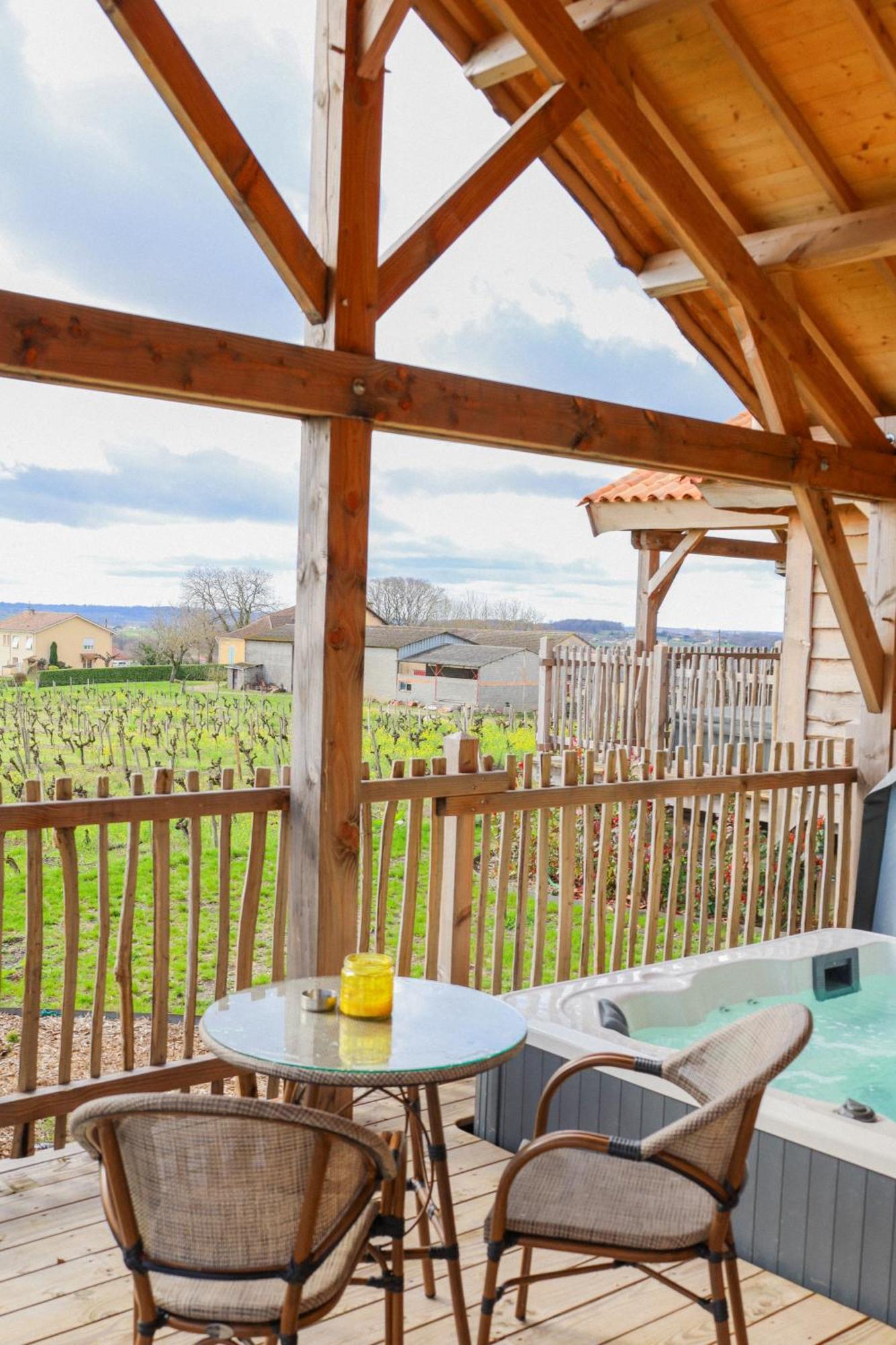 Le Domaine De La Tour Des Vents Bed & Breakfast Bergerac Ngoại thất bức ảnh