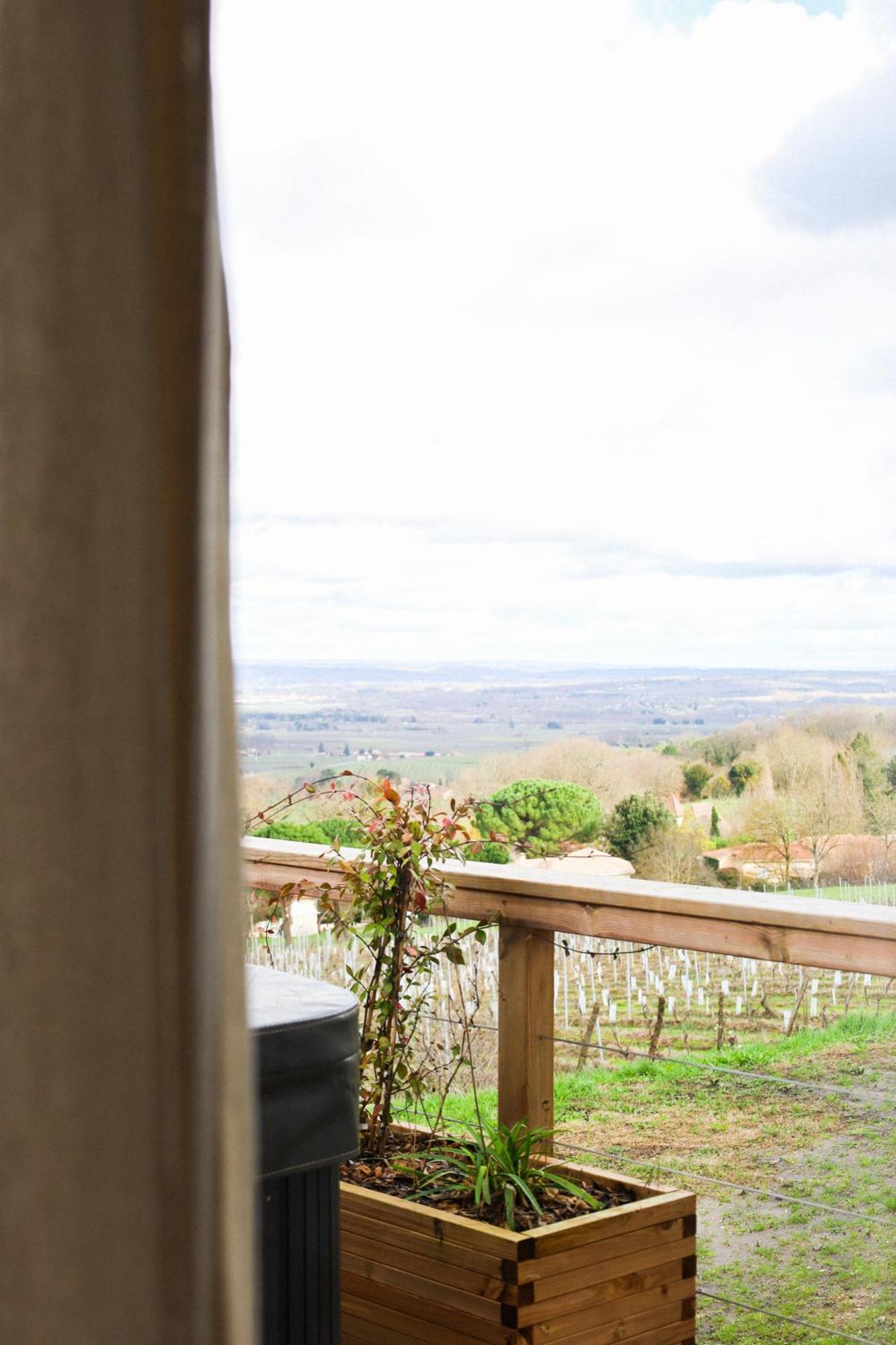 Le Domaine De La Tour Des Vents Bed & Breakfast Bergerac Ngoại thất bức ảnh